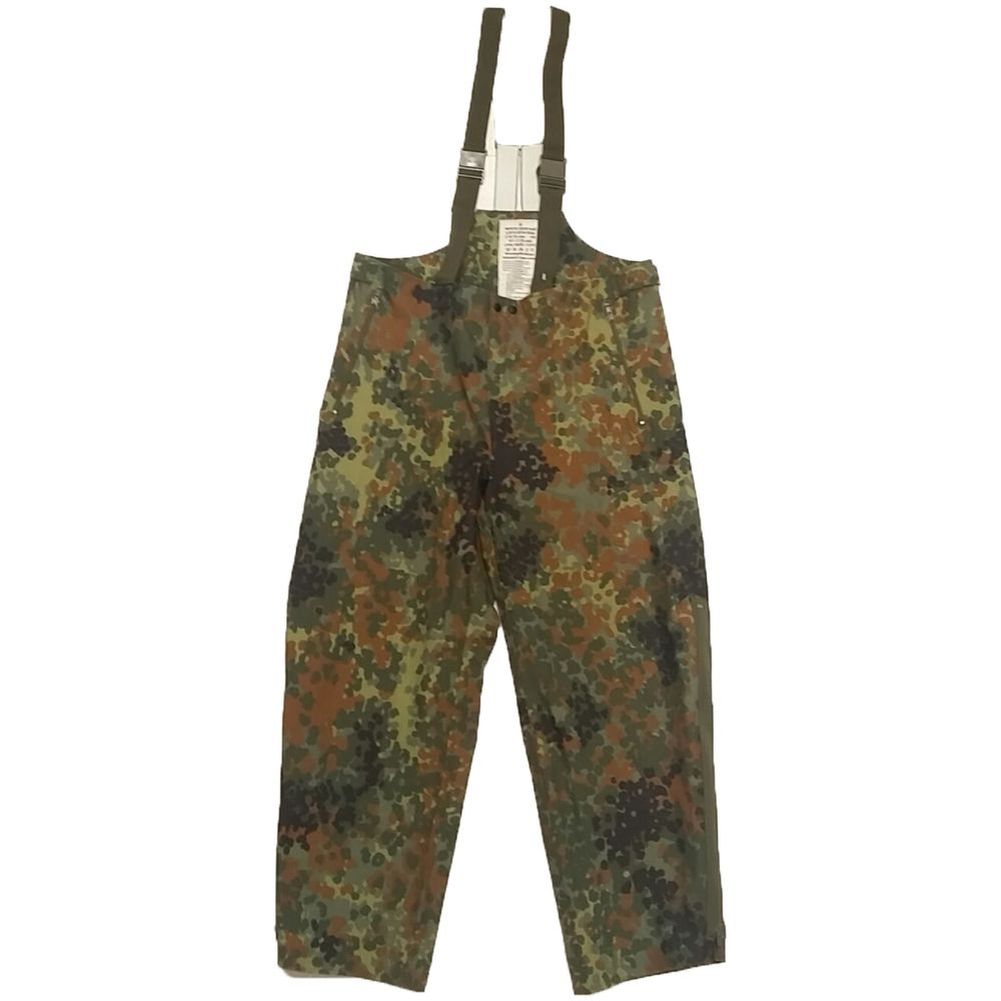 gebrauchte Nässeschutzhose flecktarn Gr. V 56/58 lang
