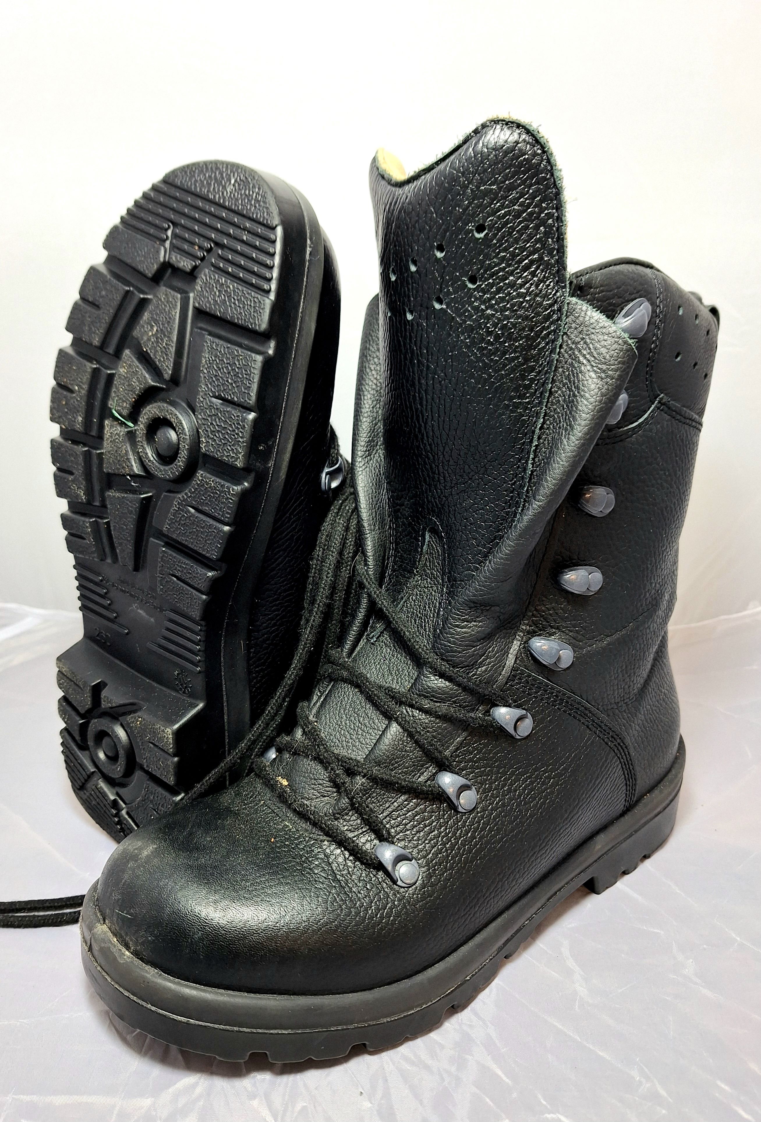 ~48 Kampfstiefel Original Bundeswehr BW Gr. 39 Stiefel Herren Leder Militär