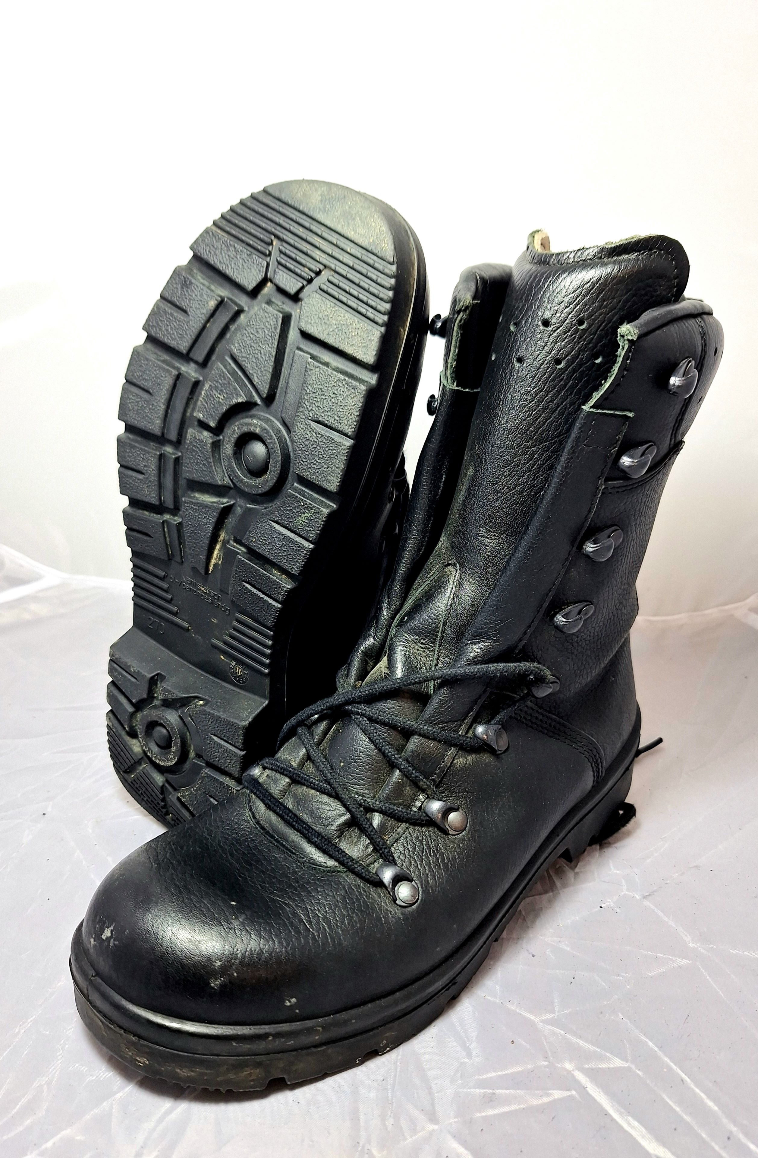 ~34 Kampfstiefel Original Bundeswehr BW Gr. 41 Stiefel Herren Leder Militär